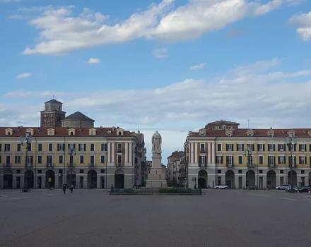 Piazza Galimberti