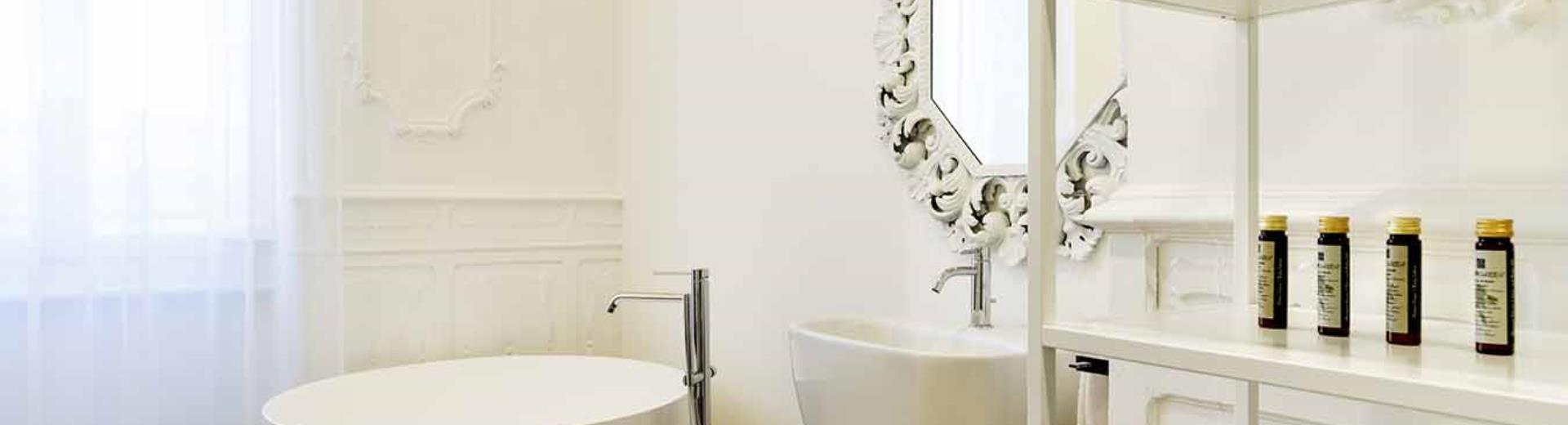 Bathroom Suites-Best Western Plus Royal Superga Hotel Cuneo
